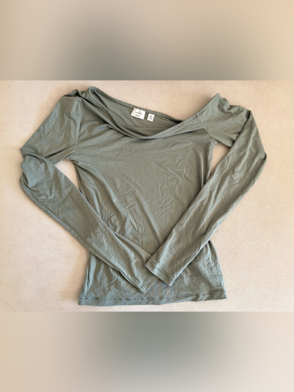 Aritzia Wilfred Asymmetrical Lightweight Long Sleeve Top
